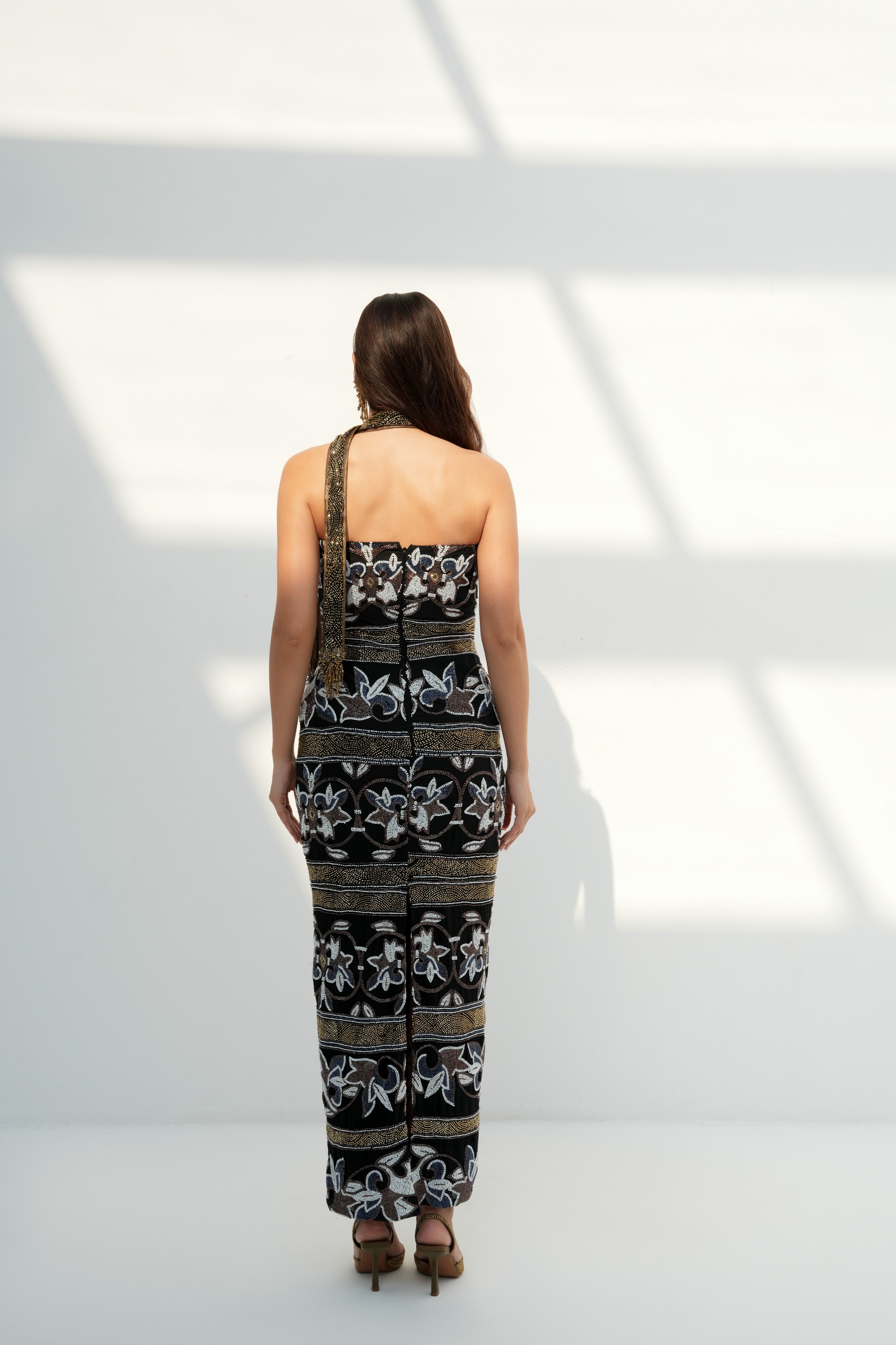 A Drift in Starlit Vines