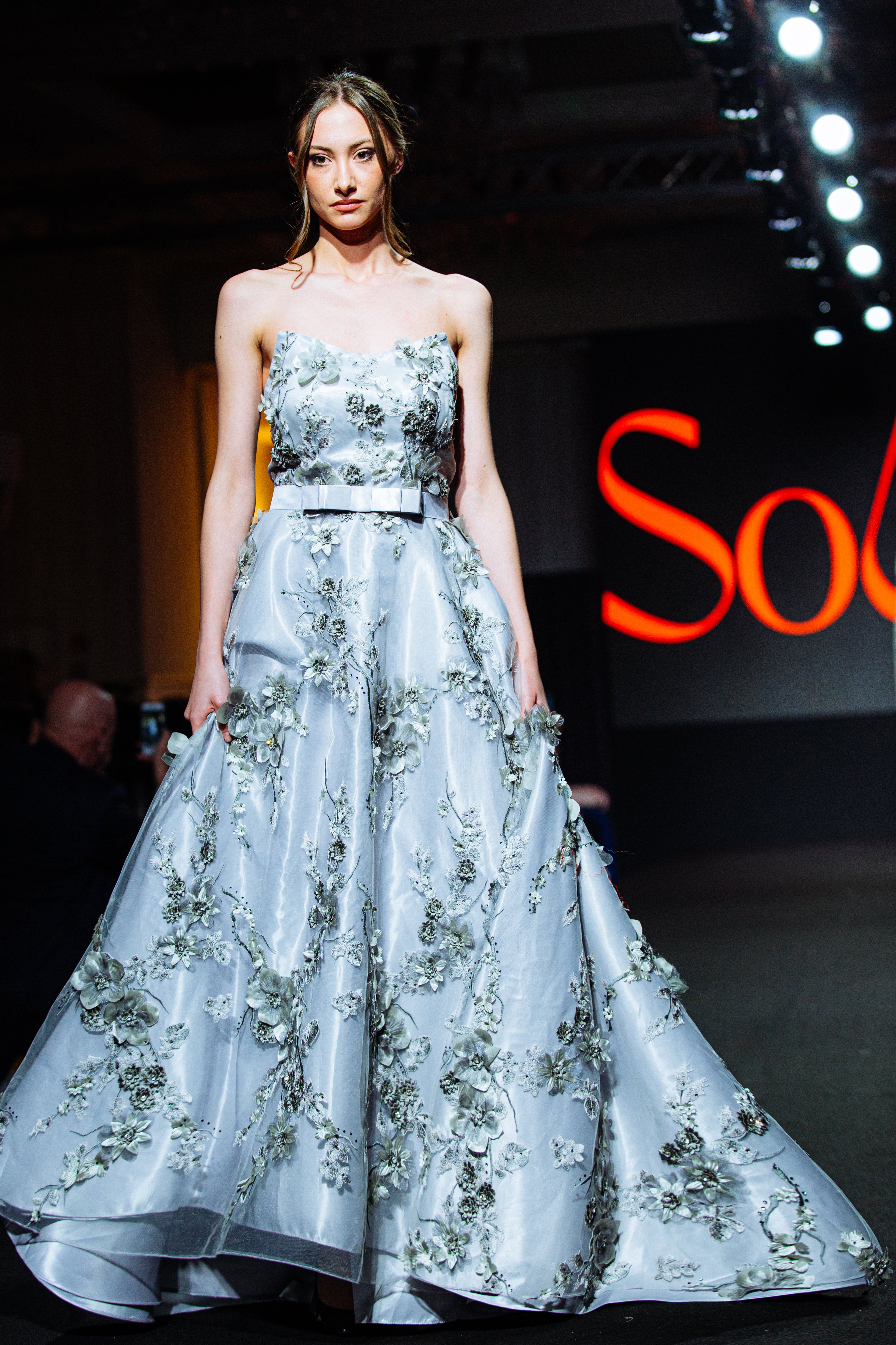 Sprout Throgh the Cracks